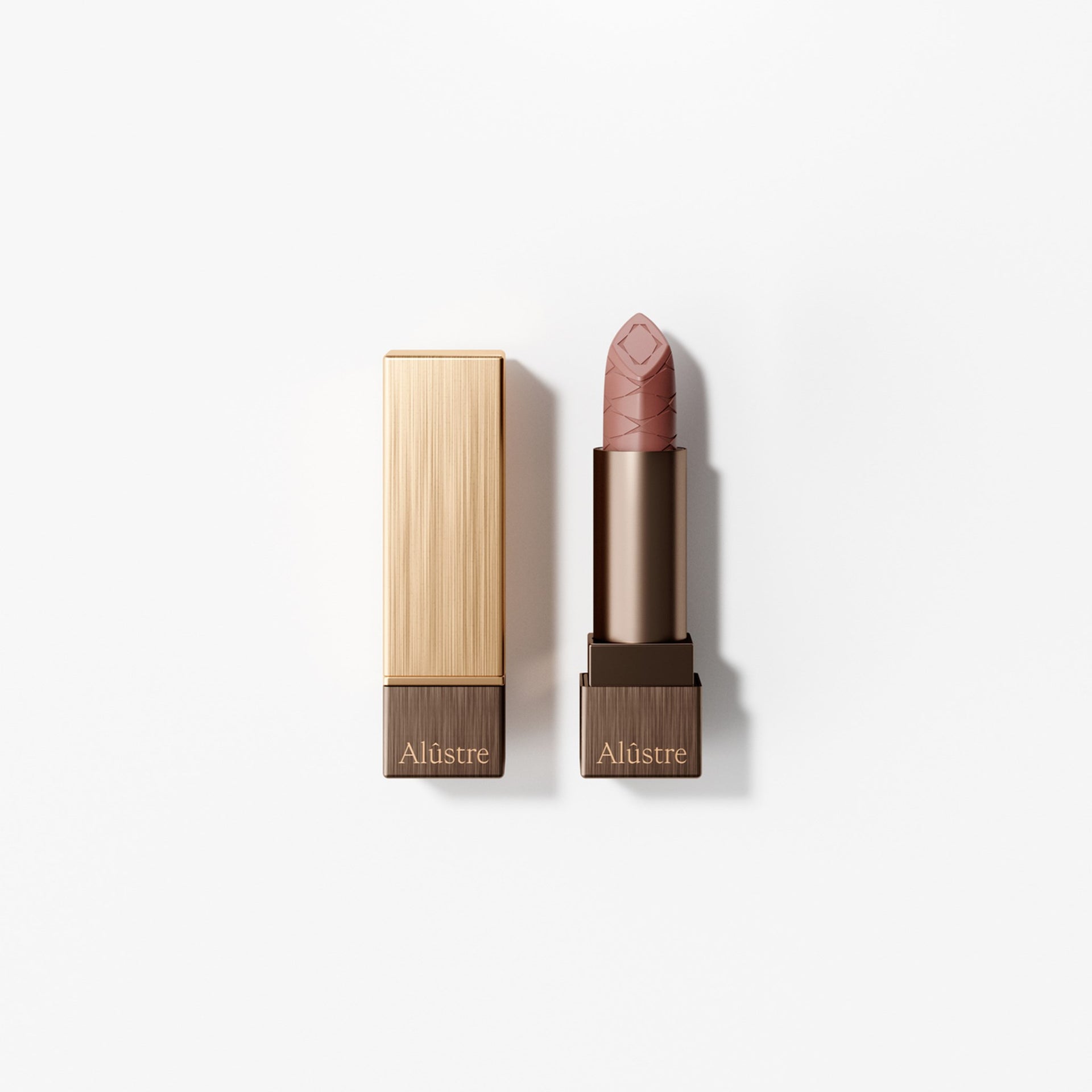 63182 Alustre Packshot Lip Stick 182 Earth Rich Rose 01