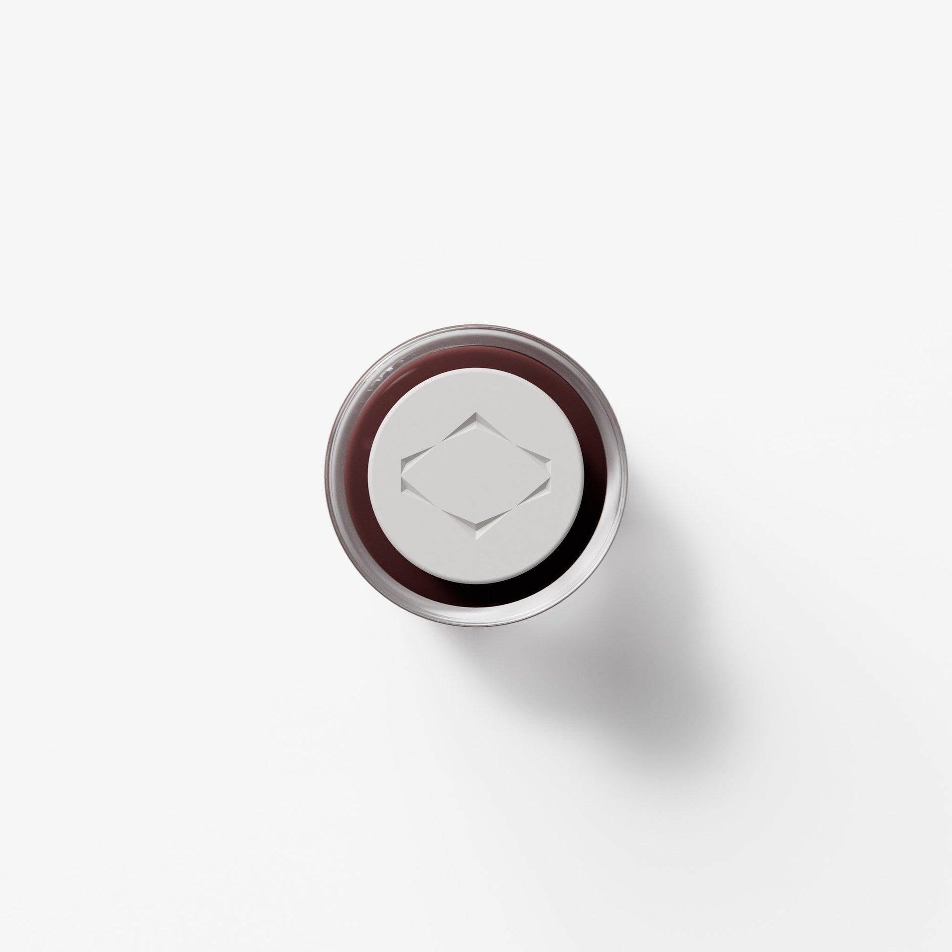 Alûstre Packshot Nail Polish 904 BROWN 03