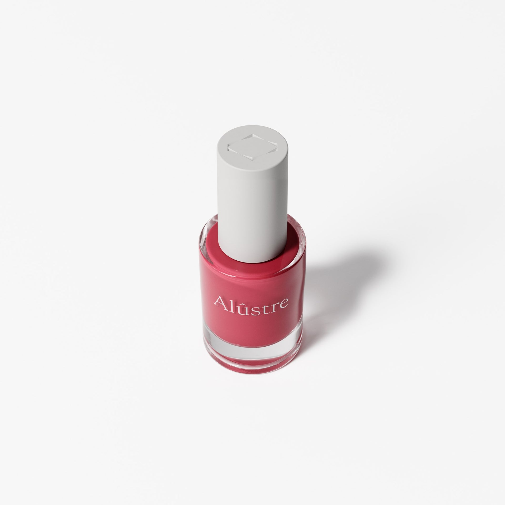 Alûstre Packshot Nail Polish 917 RED 02